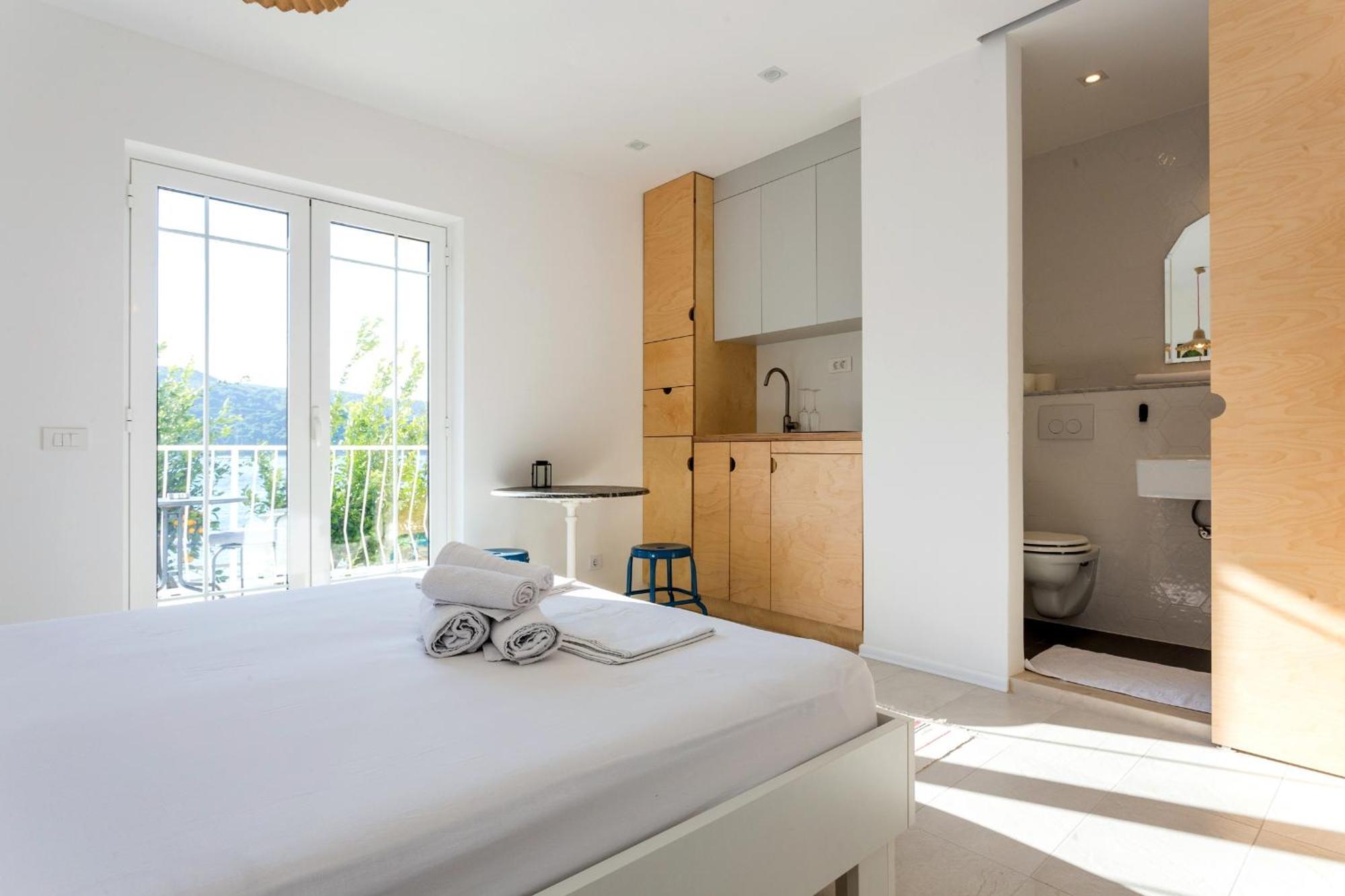 Apartments And Rooms By The Sea Slano, Dubrovnik - 8737 Номер фото